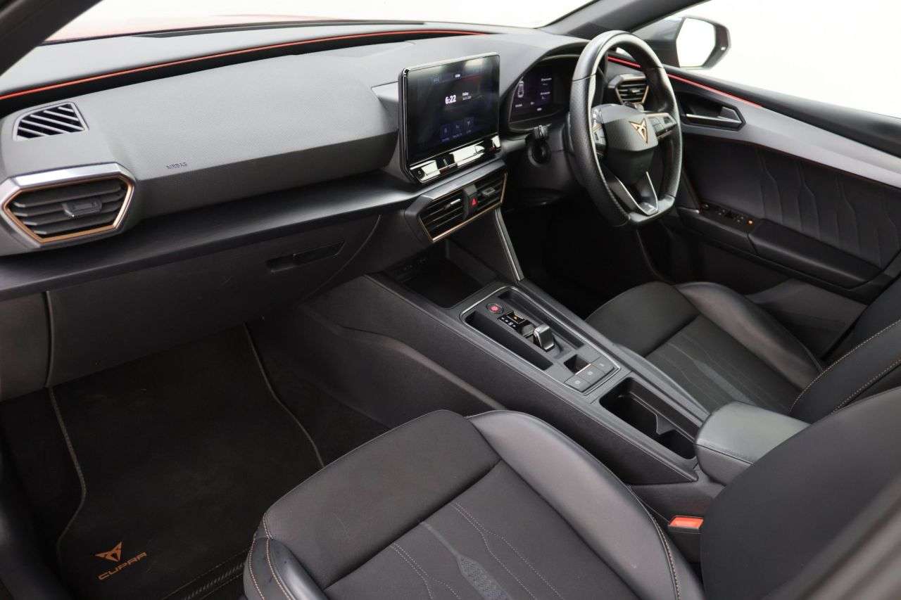 2022 CUPRA LEON 2022 CUPRA LEON