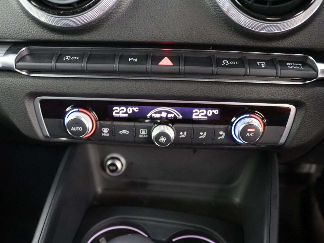 2017 AUDI A3 2017 AUDI A3