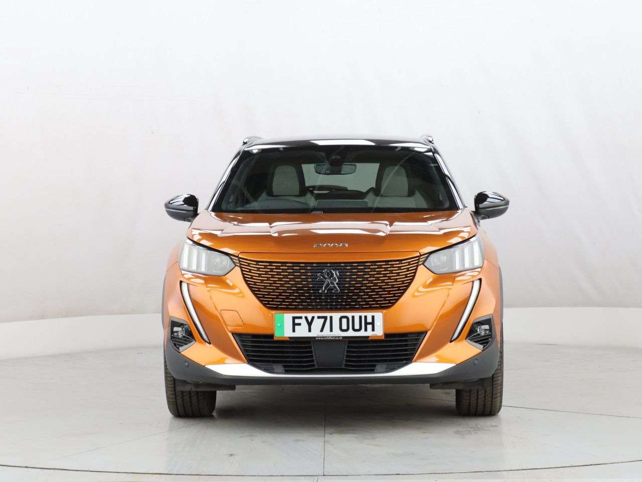 A 2021 PEUGEOT E-2008 50kWh GT Premium SUV 5dr Electric Auto (136 ps) A 2021 PEUGEOT E-2008 50kWh GT Premium SUV 5dr Electric Auto (136 ps)