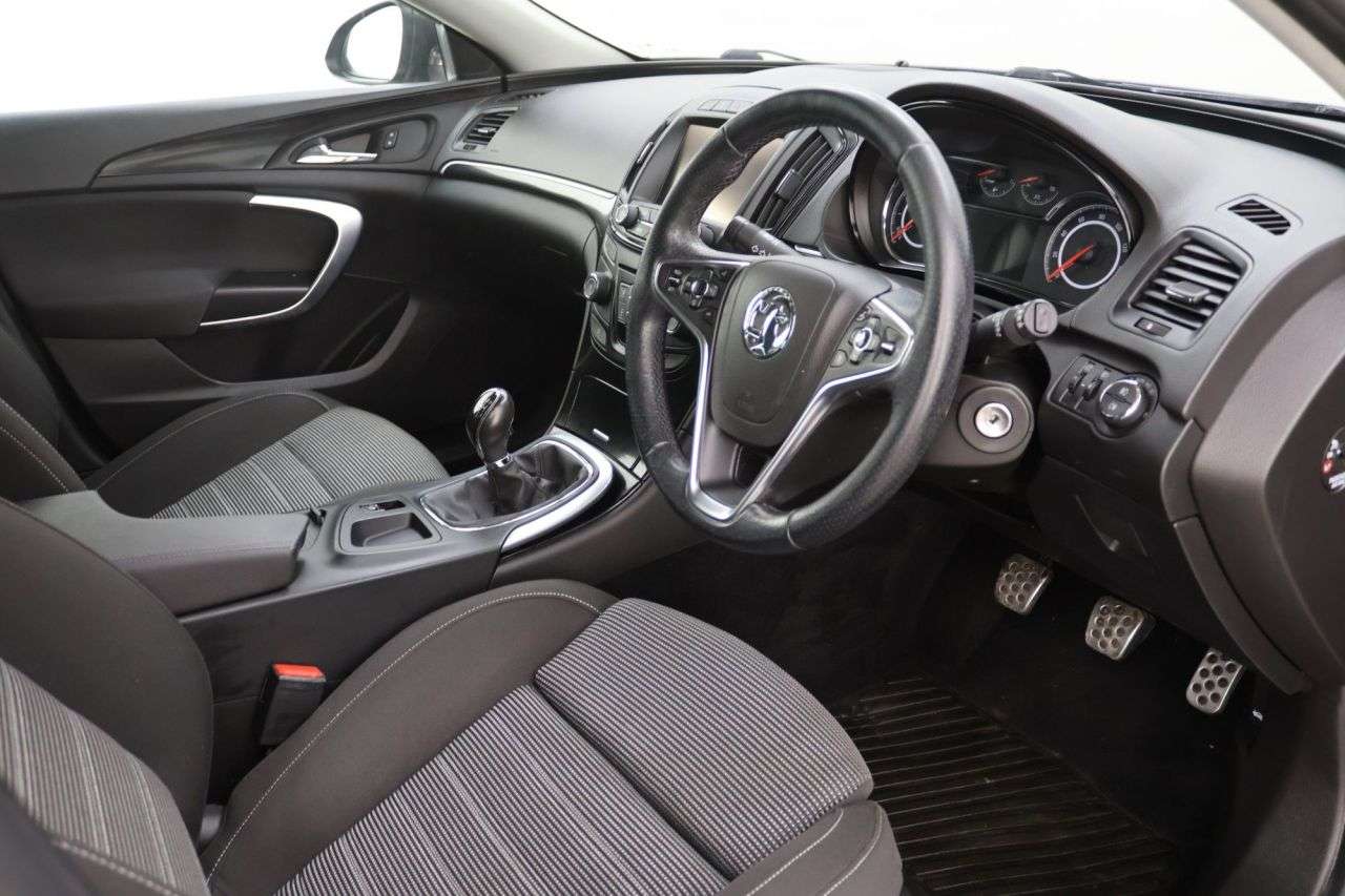 2016 VAUXHALL INSIGNIA 2016 VAUXHALL INSIGNIA