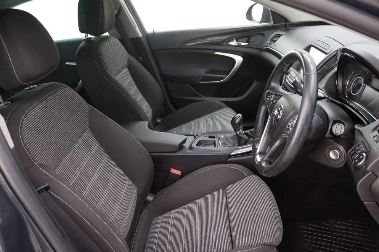 2016 VAUXHALL INSIGNIA 2016 VAUXHALL INSIGNIA