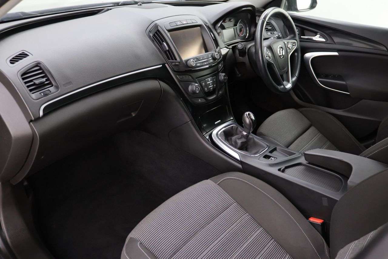 2016 VAUXHALL INSIGNIA 2016 VAUXHALL INSIGNIA