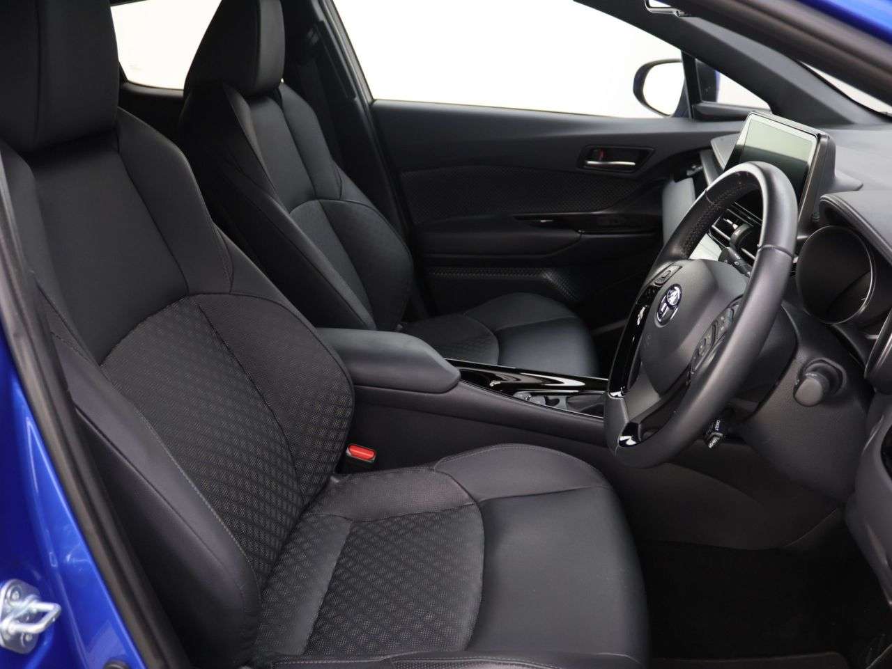 2022 TOYOTA C-HR 2022 TOYOTA C-HR