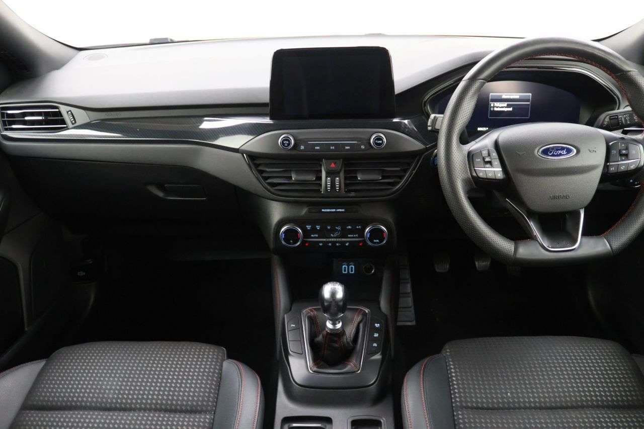 2022 FORD FOCUS 2022 FORD FOCUS