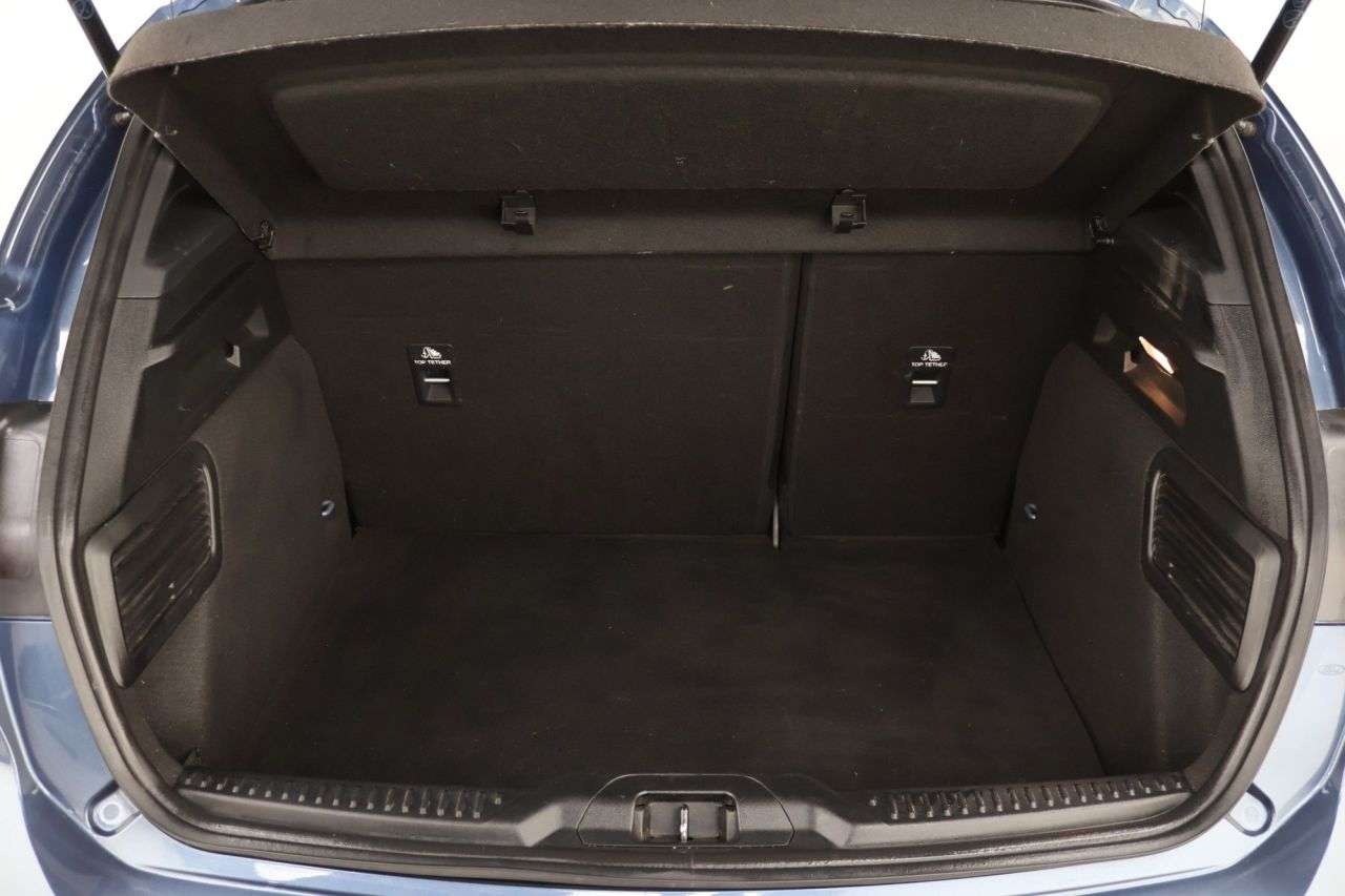 2022 FORD FOCUS 2022 FORD FOCUS