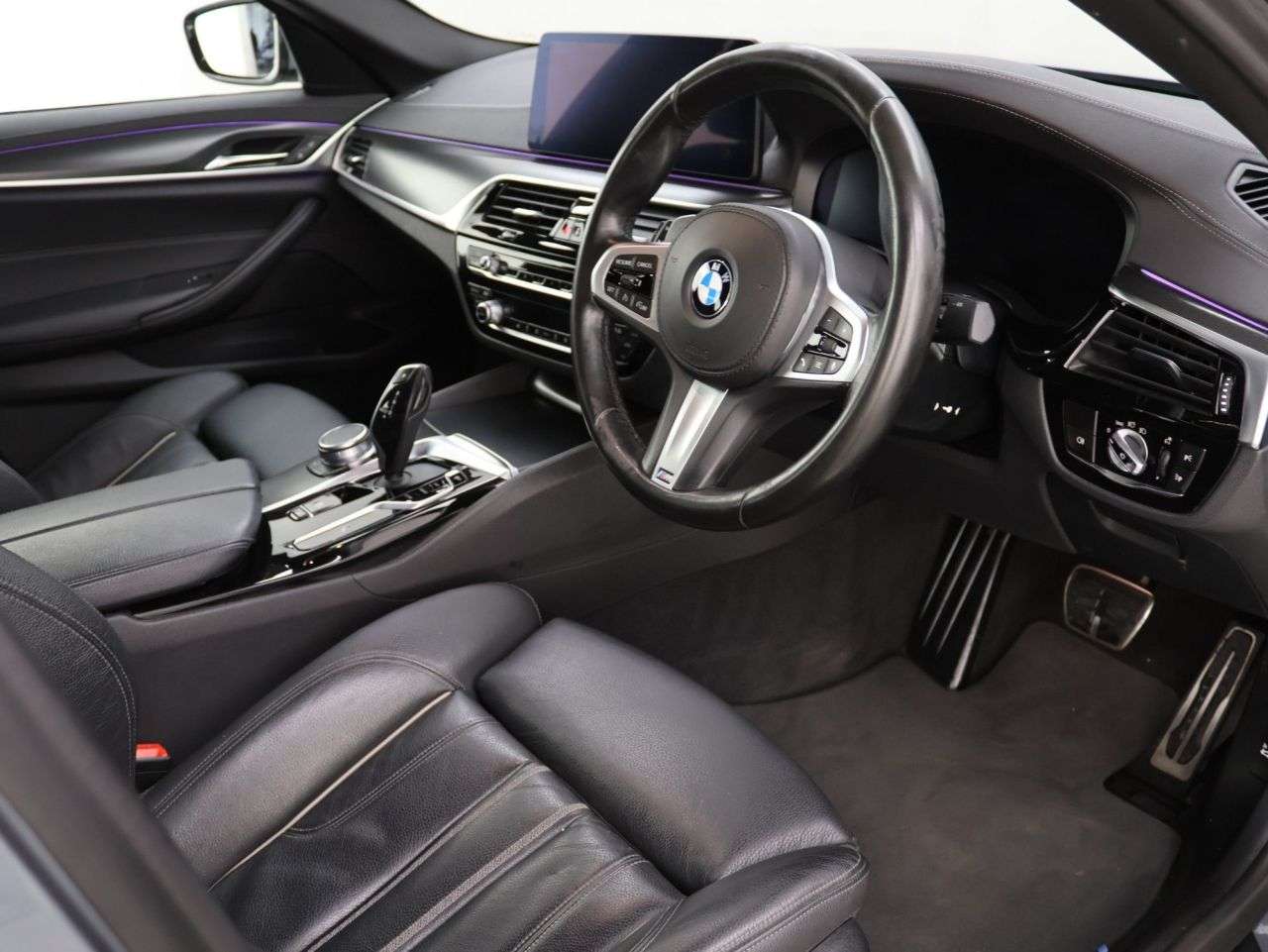 2020 BMW 5 SERIES 2020 BMW 5 SERIES