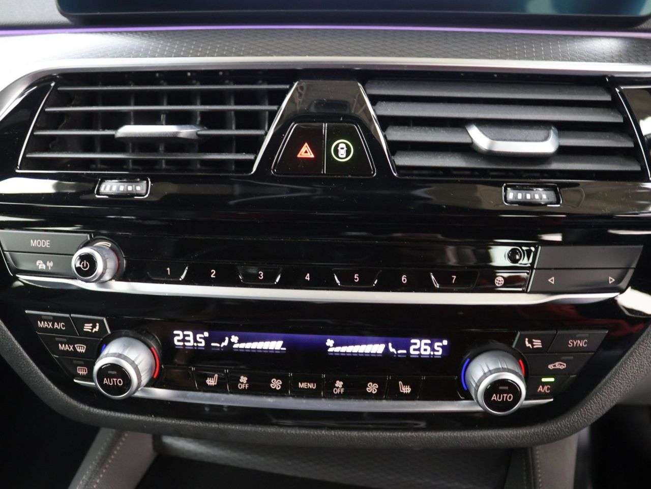 2020 BMW 5 SERIES 2020 BMW 5 SERIES