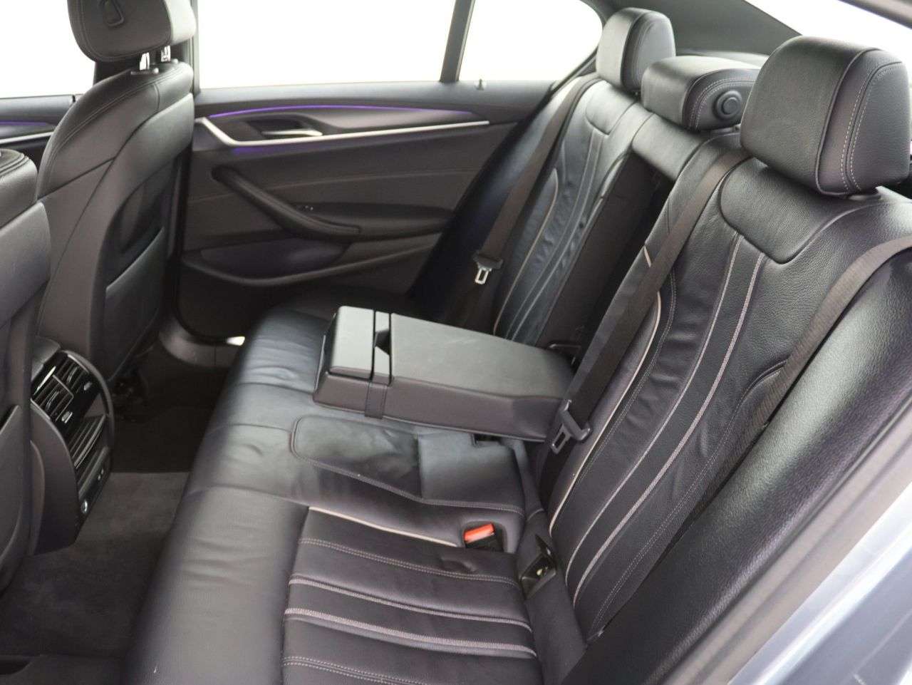 2020 BMW 5 SERIES 2020 BMW 5 SERIES