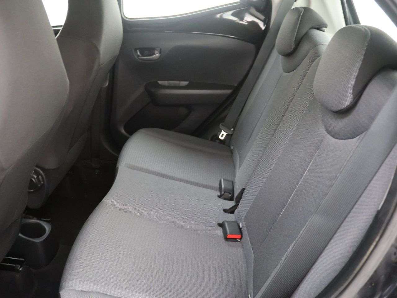 2021 TOYOTA AYGO 2021 TOYOTA AYGO