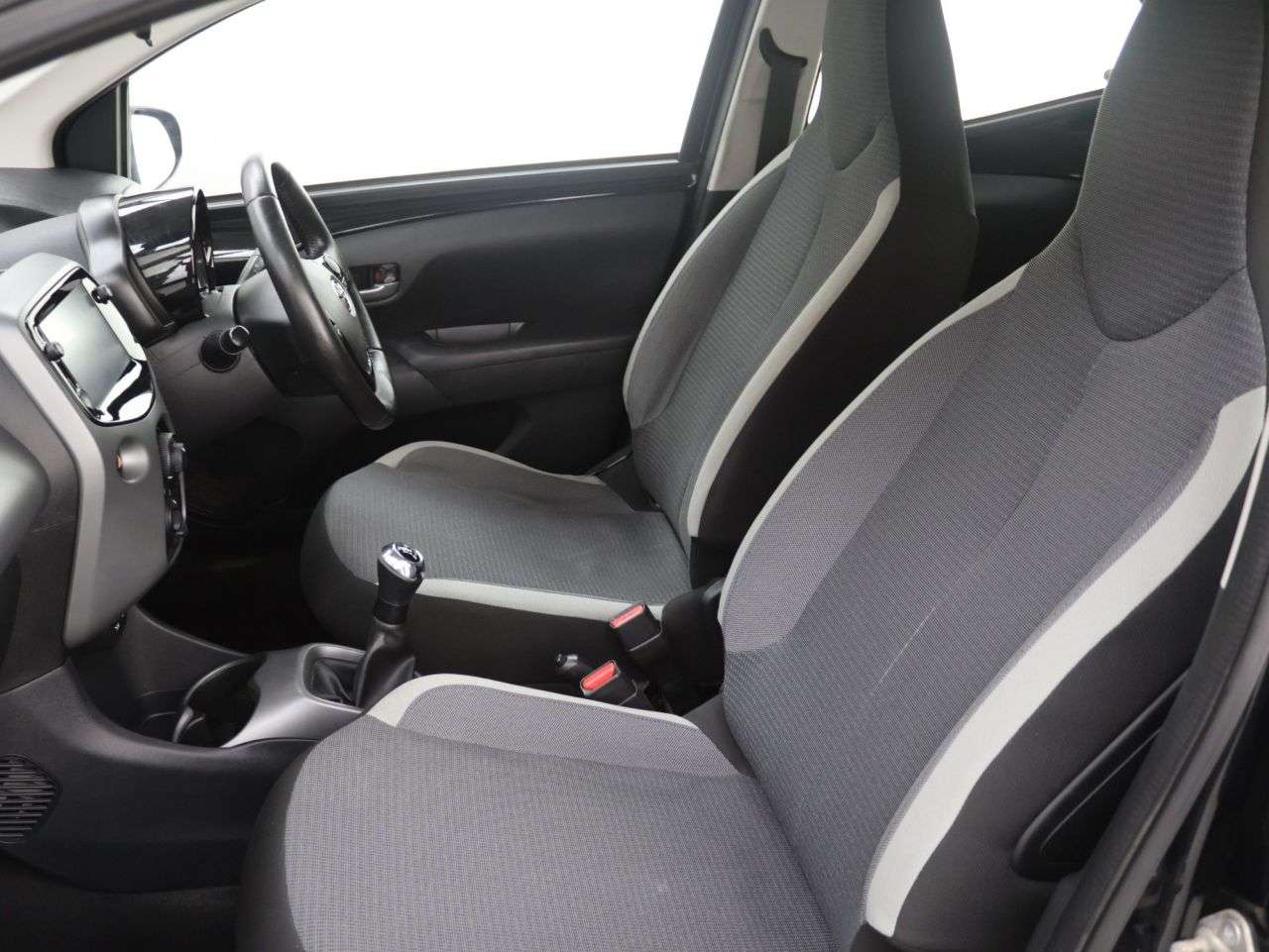 2021 TOYOTA AYGO 2021 TOYOTA AYGO