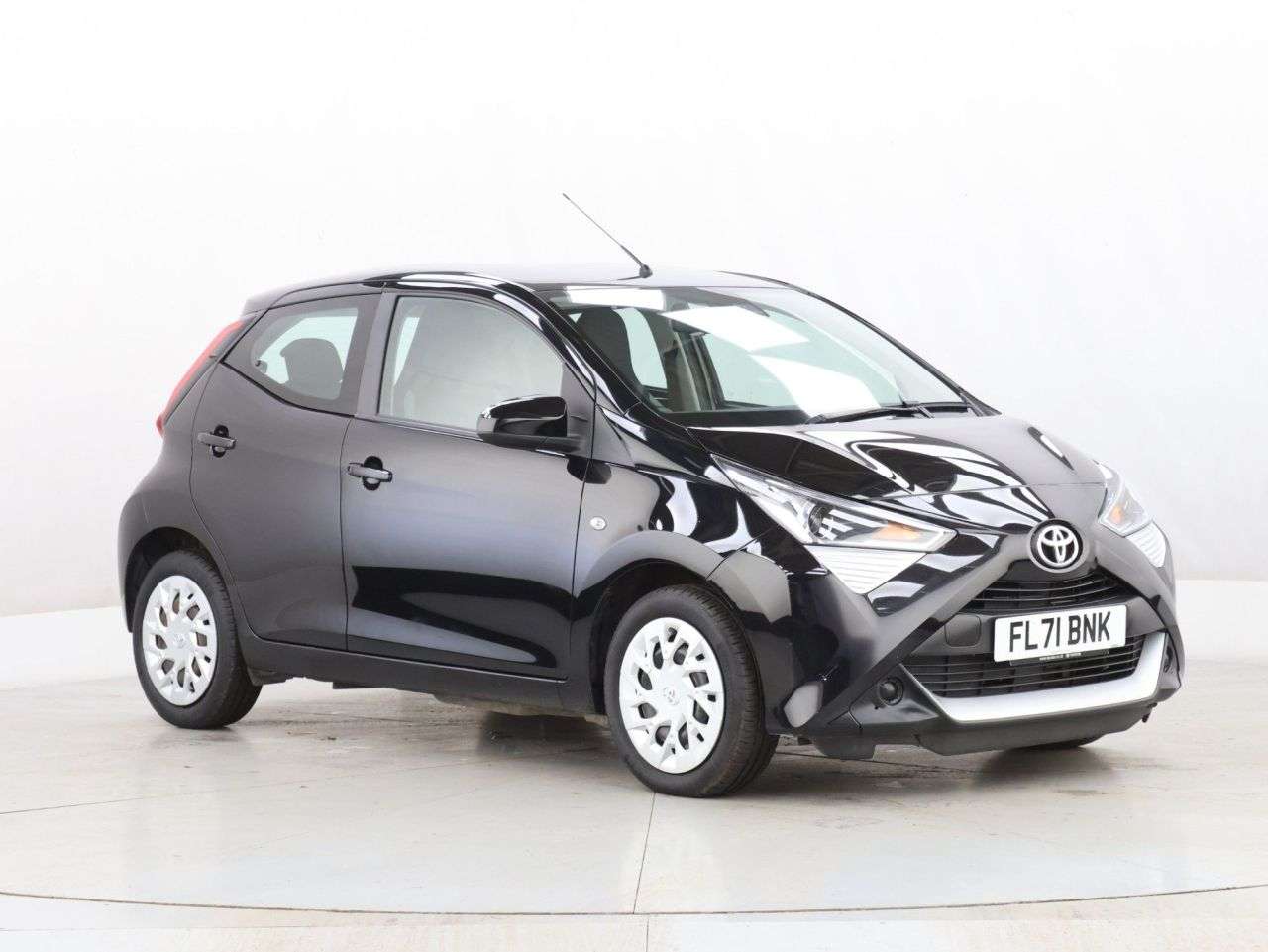 2021 TOYOTA AYGO 2021 TOYOTA AYGO