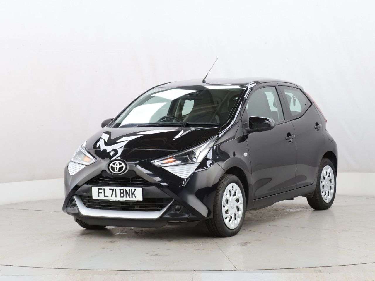 2021 TOYOTA AYGO 2021 TOYOTA AYGO