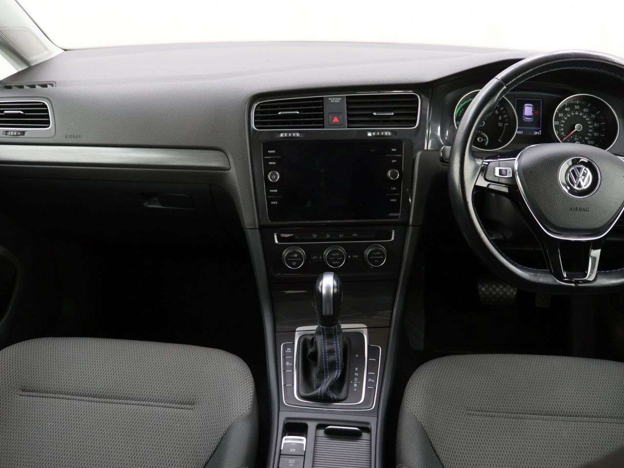 2020 VOLKSWAGEN E-GOLF 2020 VOLKSWAGEN E-GOLF