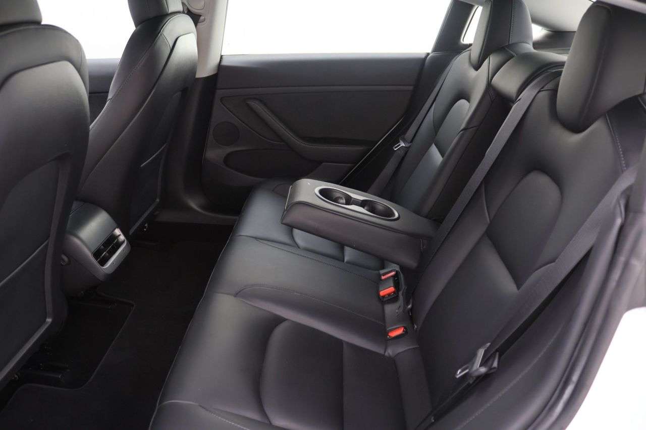 2021 TESLA MODEL 3 2021 TESLA MODEL 3