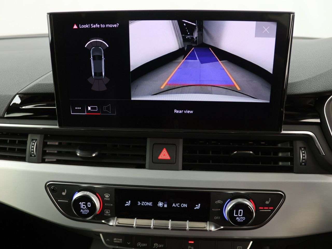 2022 AUDI A4 2022 AUDI A4