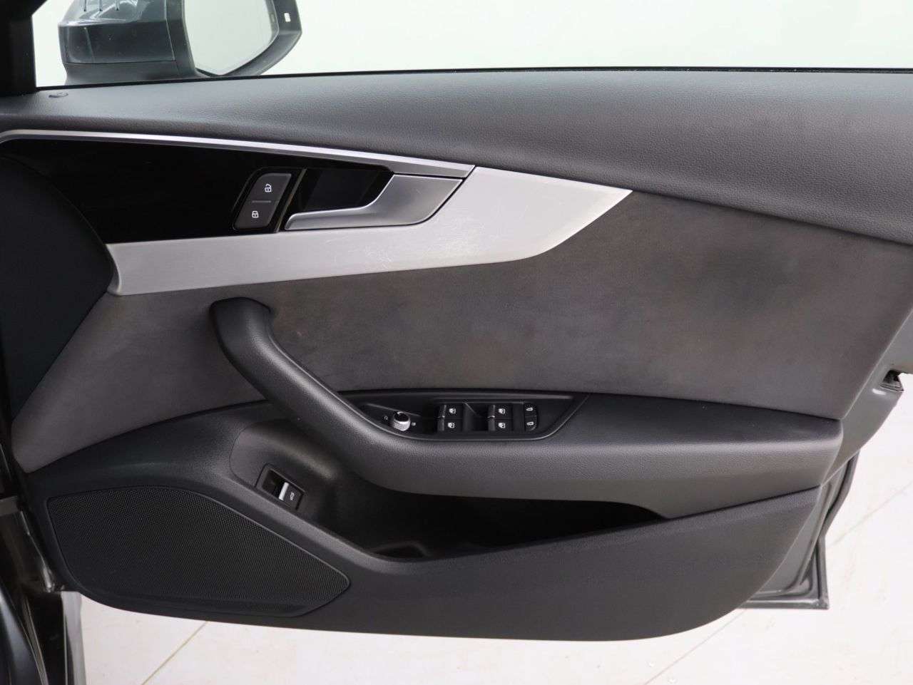 2023 AUDI A4 AVANT 2023 AUDI A4 AVANT