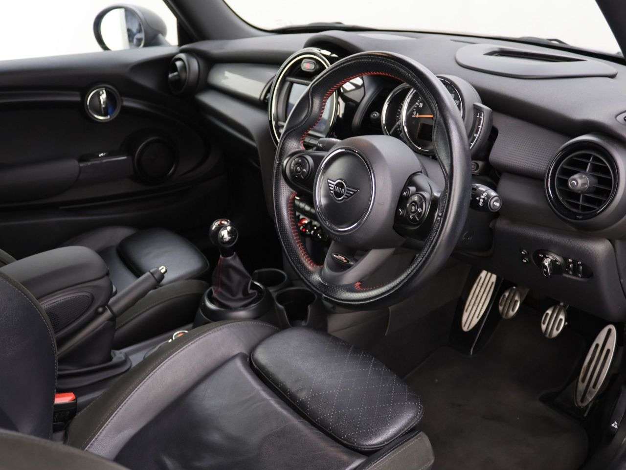 2019 MINI HATCH 2019 MINI HATCH