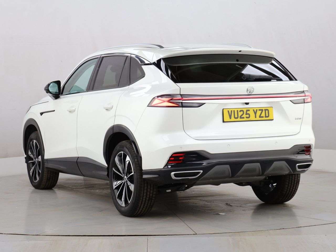 2025 MG MG HS 2025 MG MG HS