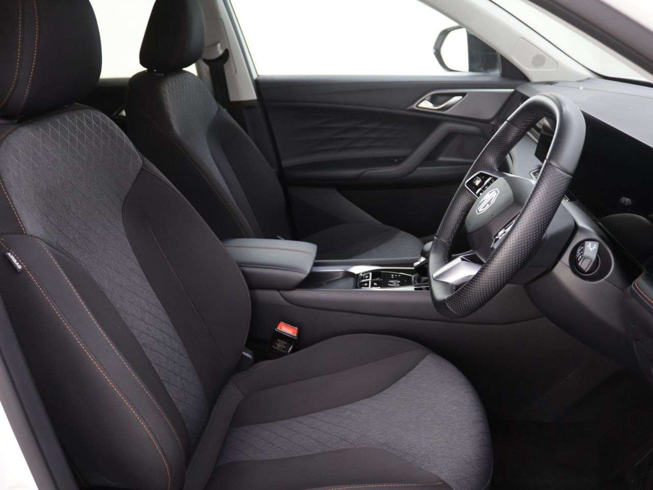 2025 MG MG HS 2025 MG MG HS