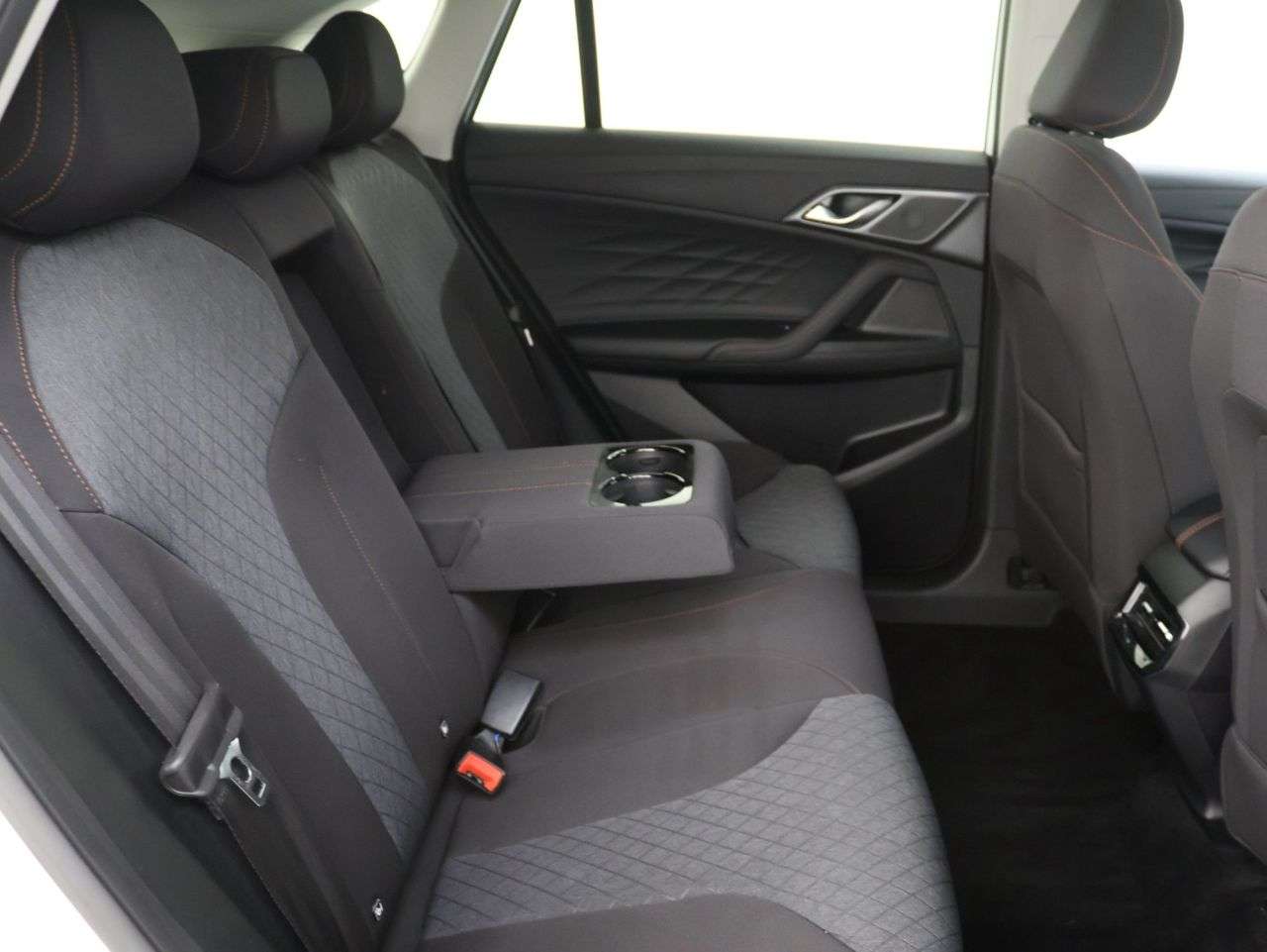 2025 MG MG HS 2025 MG MG HS