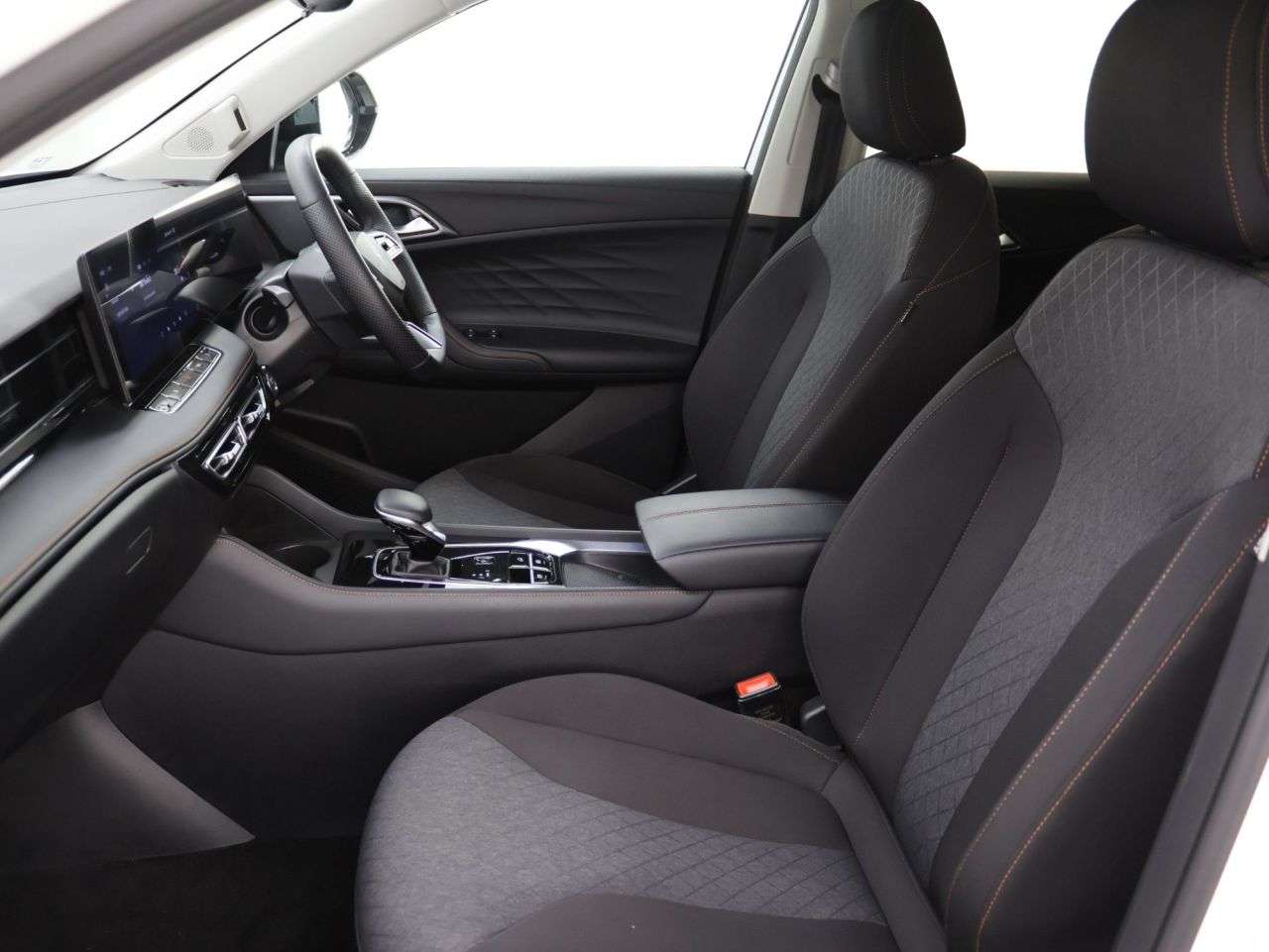 2025 MG MG HS 2025 MG MG HS