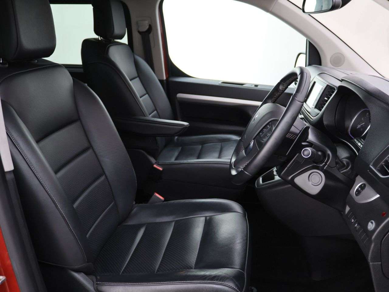 2019 PEUGEOT TRAVELLER 2019 PEUGEOT TRAVELLER