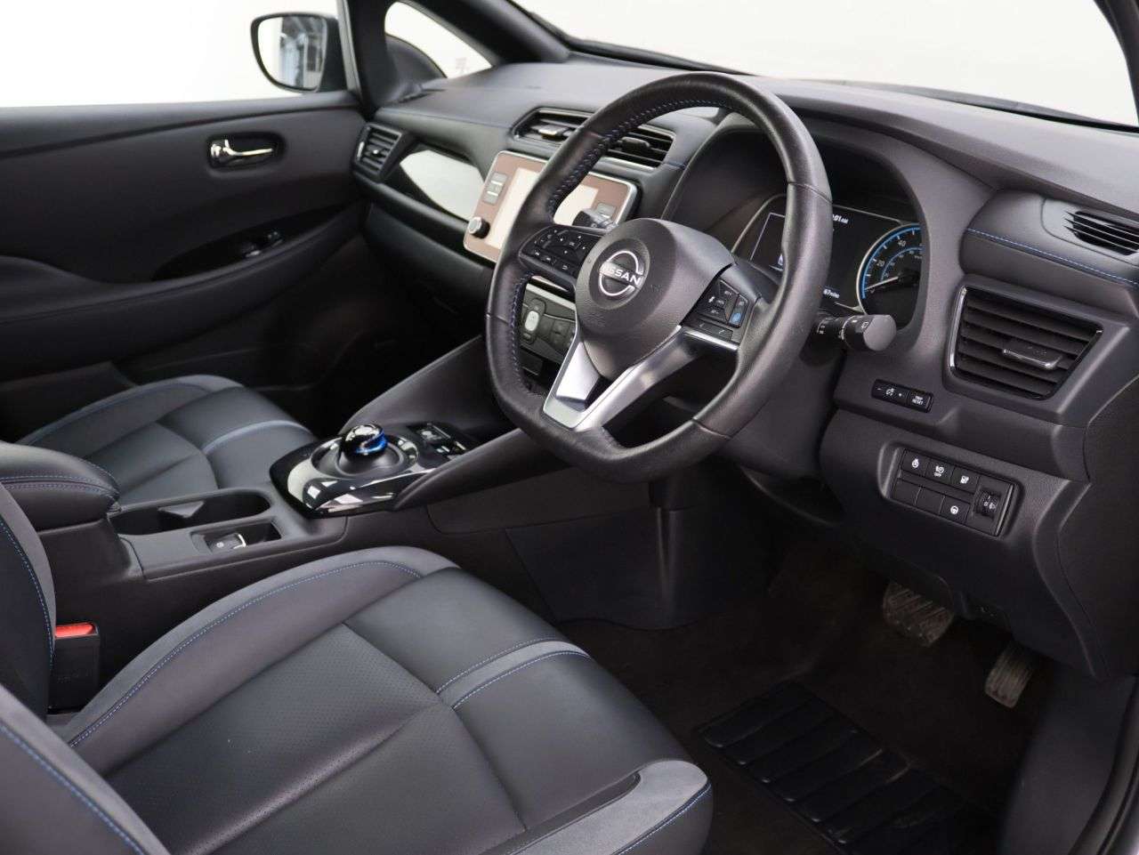 2022 NISSAN LEAF 2022 NISSAN LEAF