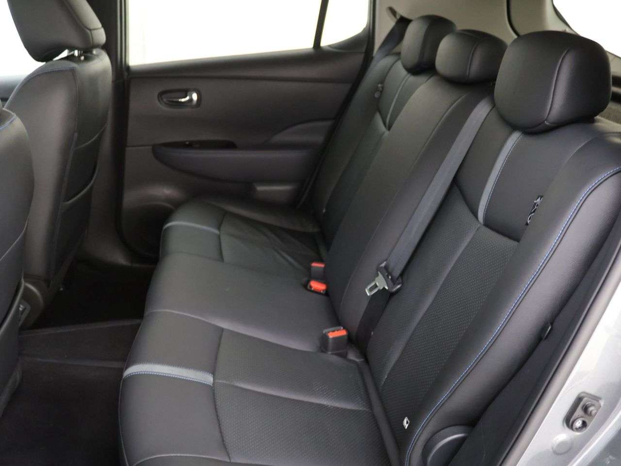 2022 NISSAN LEAF 2022 NISSAN LEAF