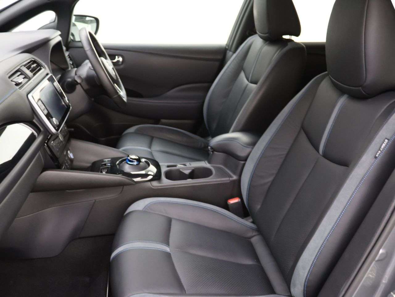 2022 NISSAN LEAF 2022 NISSAN LEAF