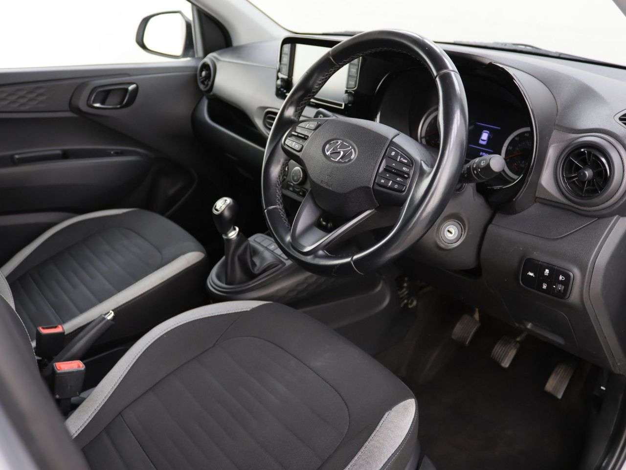 2022 HYUNDAI I10 2022 HYUNDAI I10