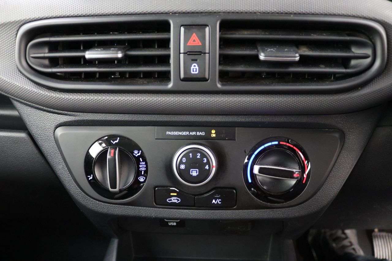 2022 HYUNDAI I10 2022 HYUNDAI I10