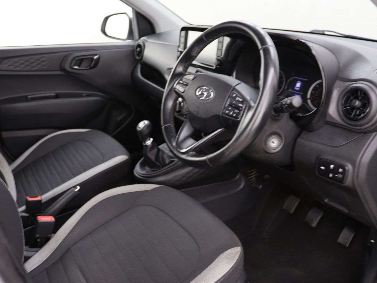 2022 HYUNDAI I10 2022 HYUNDAI I10