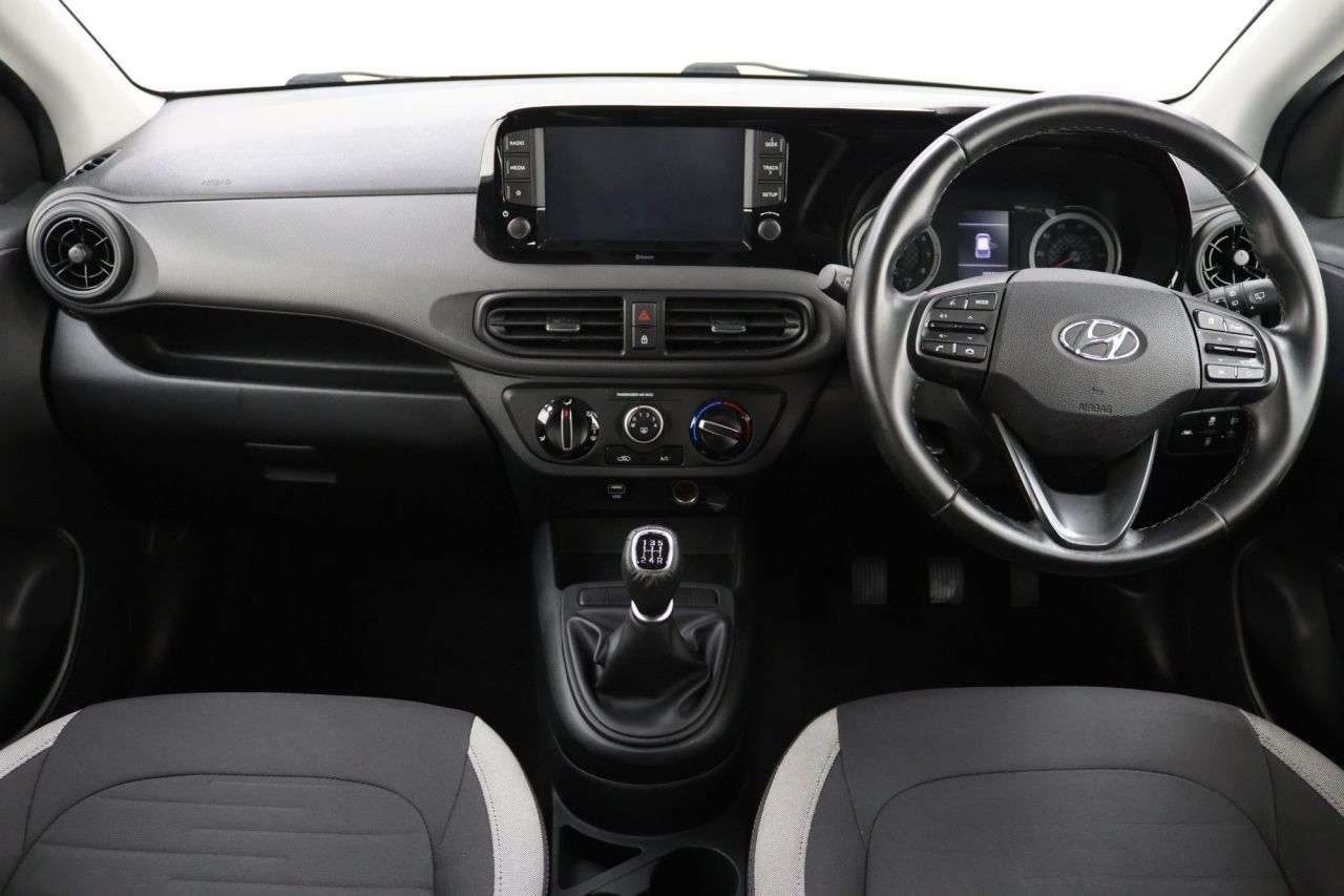 2022 HYUNDAI I10 2022 HYUNDAI I10