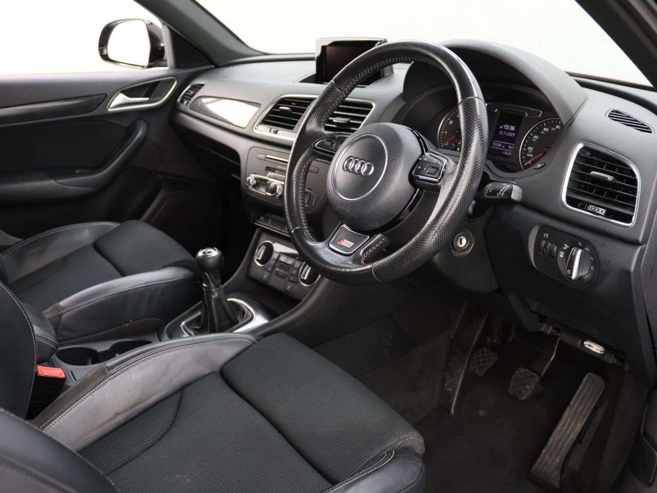 2017 AUDI Q3 2017 AUDI Q3