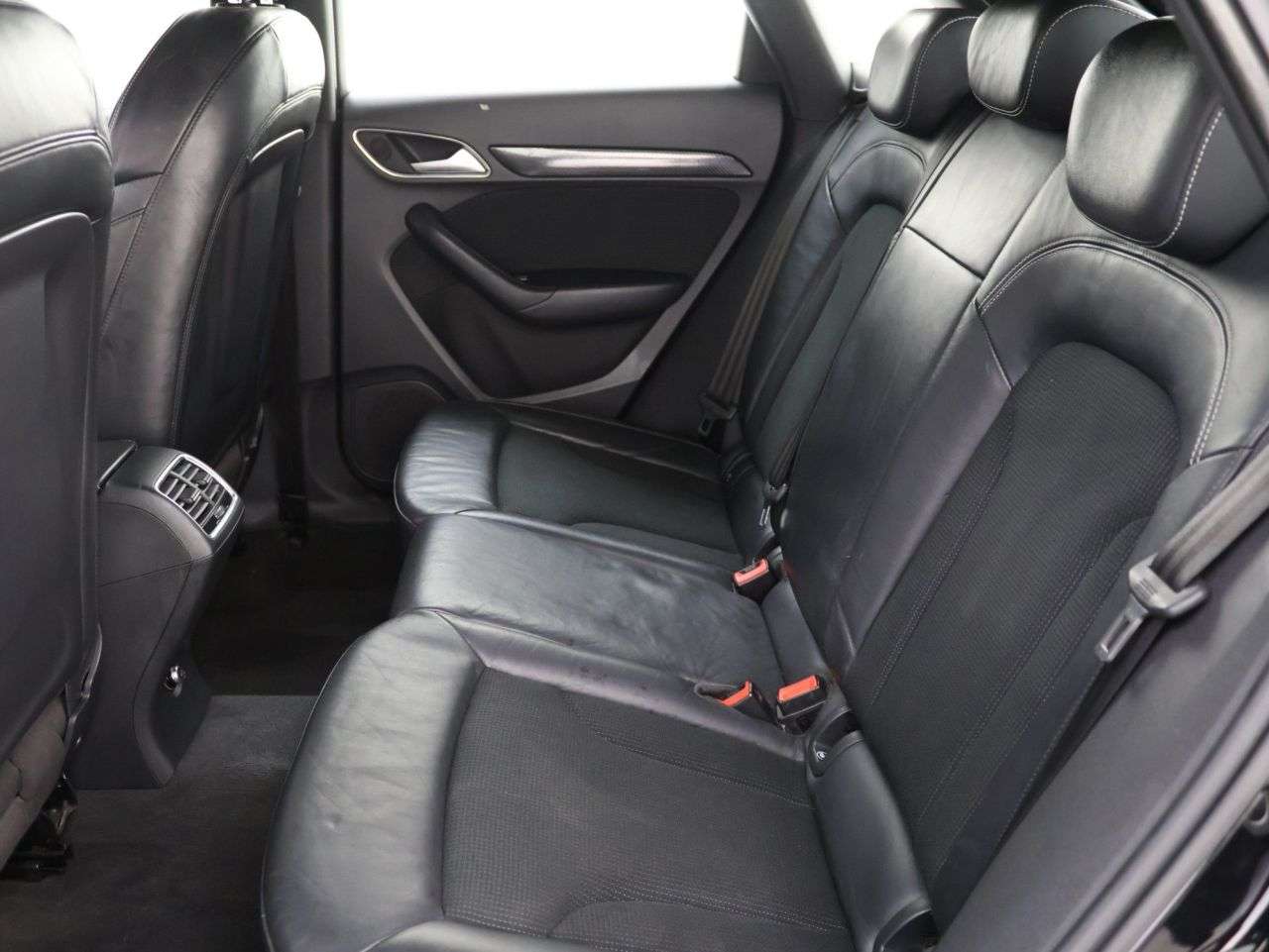 2017 AUDI Q3 2017 AUDI Q3