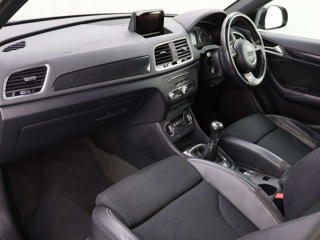 2017 AUDI Q3 2017 AUDI Q3