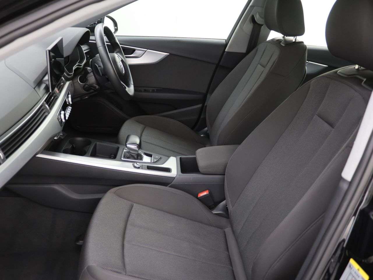 2022 AUDI A4 2022 AUDI A4