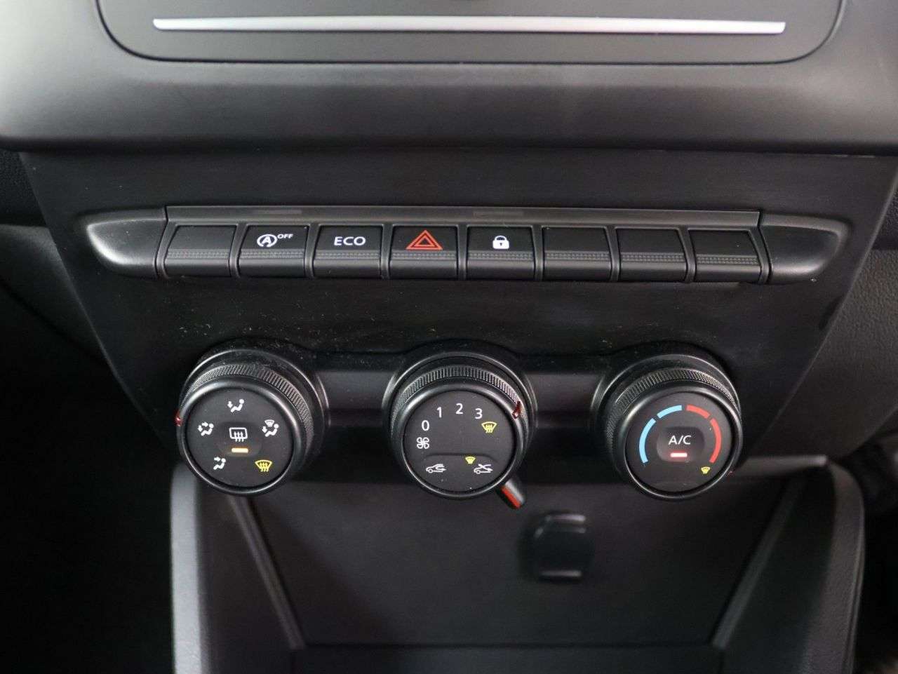 2020 DACIA DUSTER 2020 DACIA DUSTER