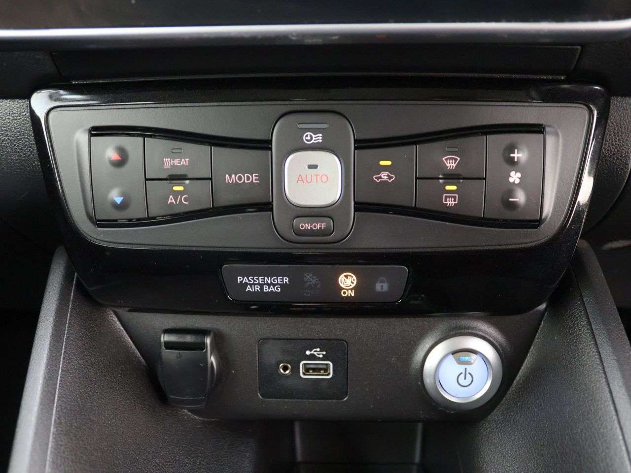 2020 NISSAN LEAF 2020 NISSAN LEAF