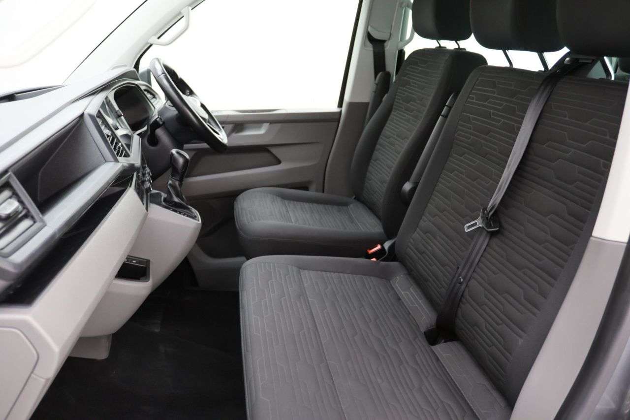 2022 VOLKSWAGEN TRANSPORTER SHUTTLE 2022 VOLKSWAGEN TRANSPORTER SHUTTLE