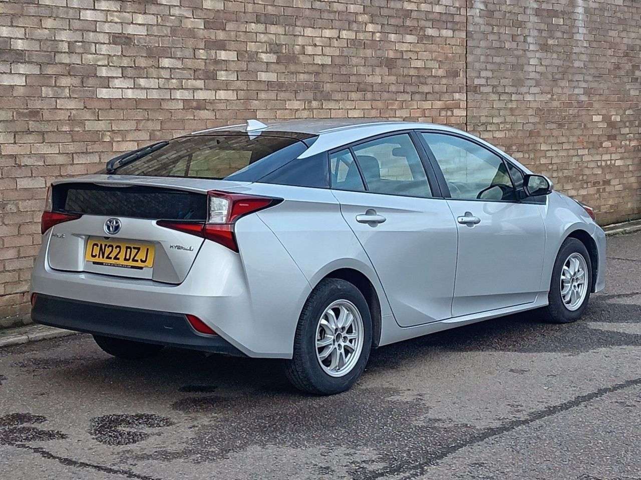 2022 TOYOTA PRIUS 2022 TOYOTA PRIUS