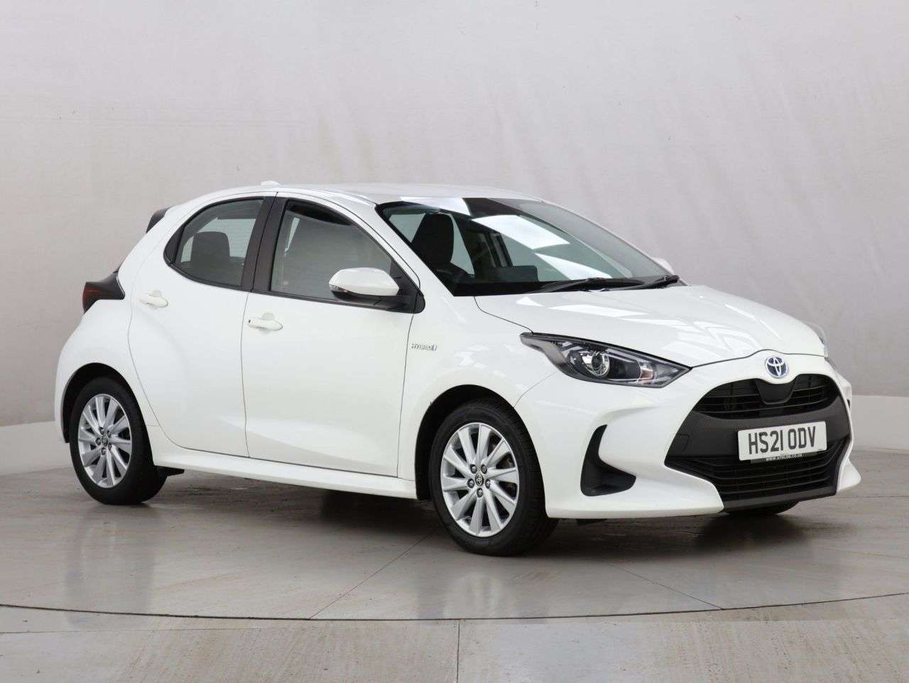 2021 TOYOTA YARIS 2021 TOYOTA YARIS