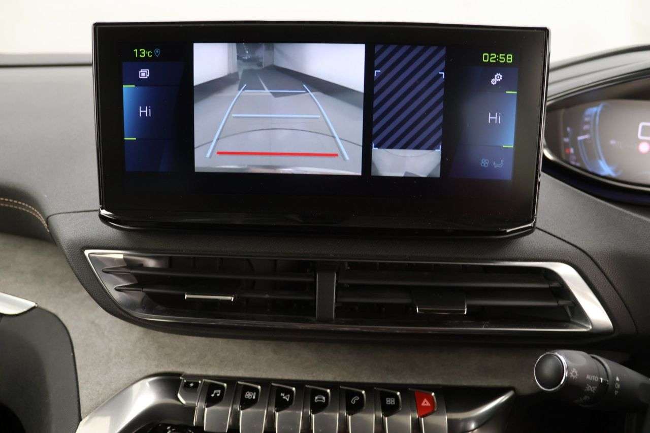 2021 PEUGEOT 3008 2021 PEUGEOT 3008