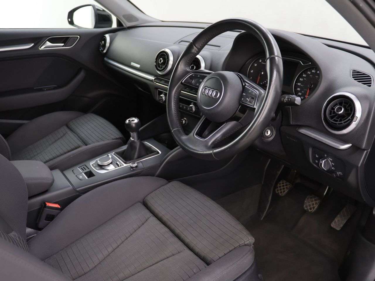 2017 AUDI A3 2017 AUDI A3