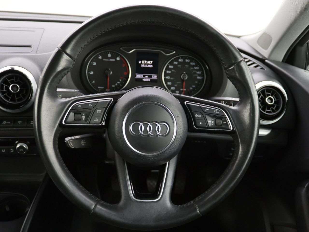 2017 AUDI A3 2017 AUDI A3