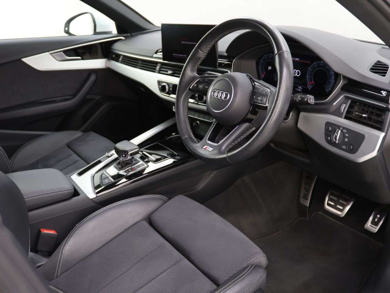 2022 AUDI A4 AVANT 2022 AUDI A4 AVANT