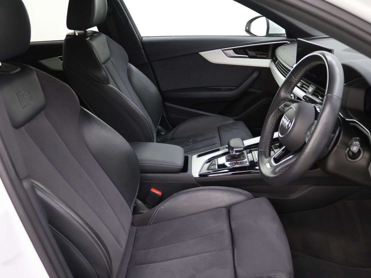 2022 AUDI A4 AVANT 2022 AUDI A4 AVANT