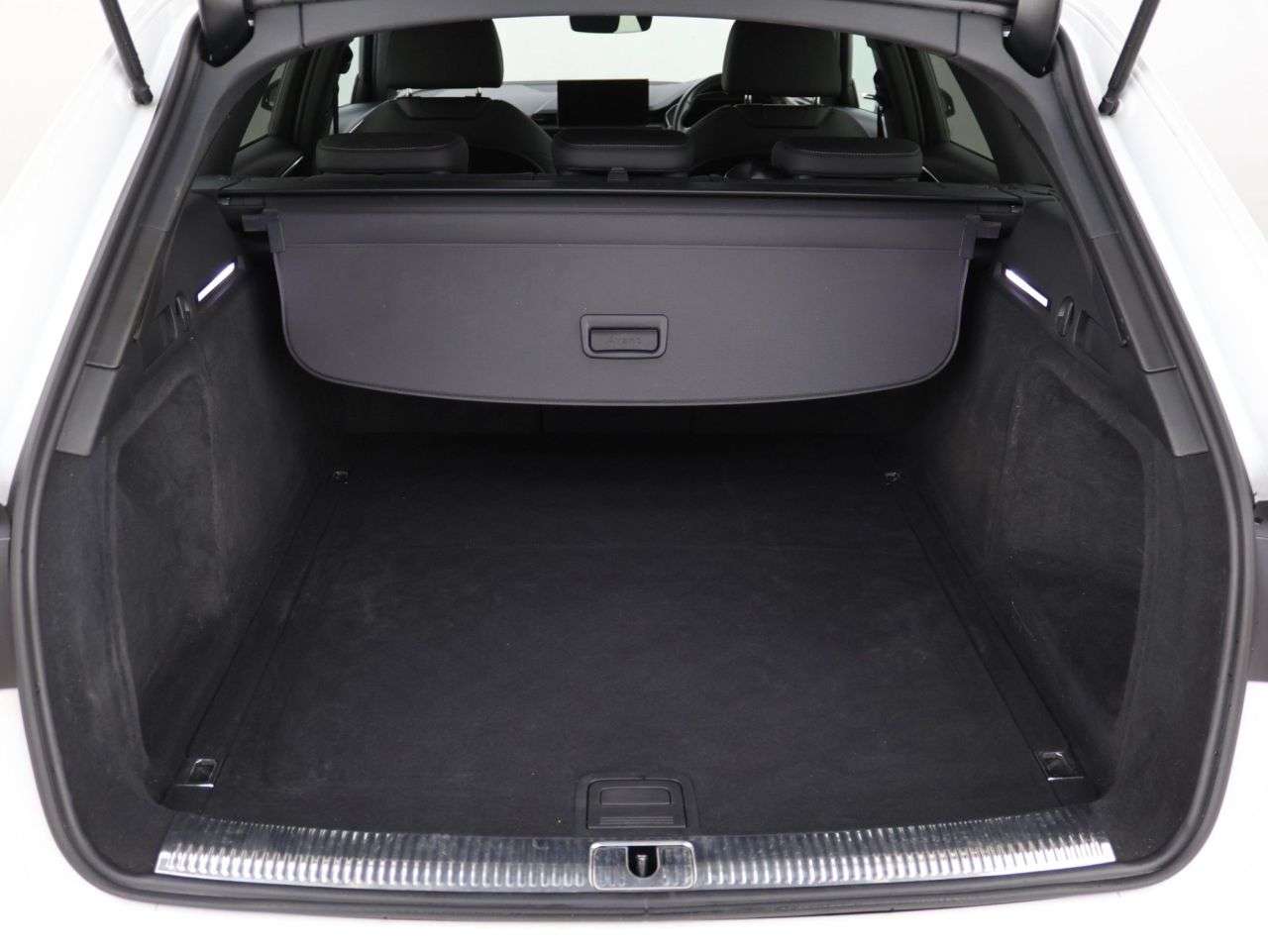 2022 AUDI A4 AVANT 2022 AUDI A4 AVANT