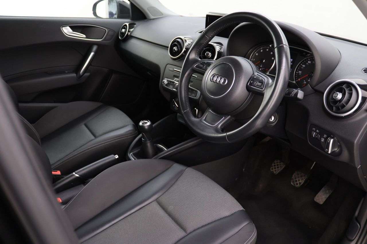 2018 AUDI A1 2018 AUDI A1