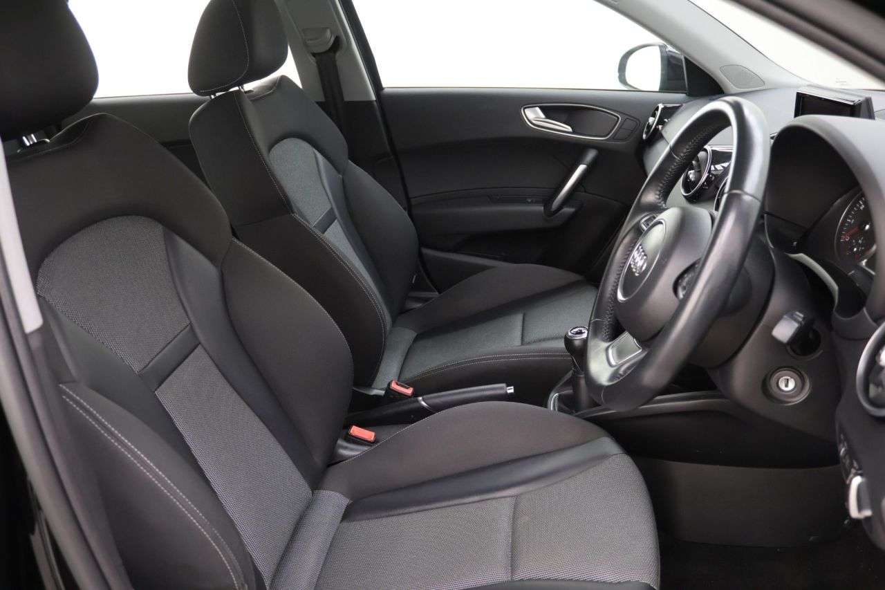 2018 AUDI A1 2018 AUDI A1